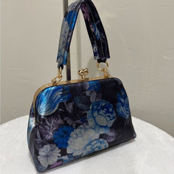 Floral Print Genuine Leather Handmade Kisslock Boxy Bag, Wristlet, Crossbody - Picture 3 of 14